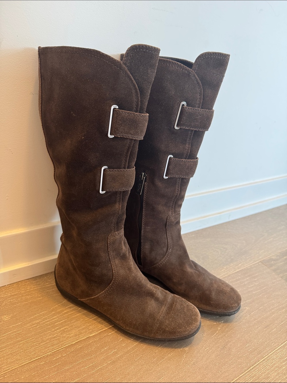 Classic Brown Suede Women's Knee Boots